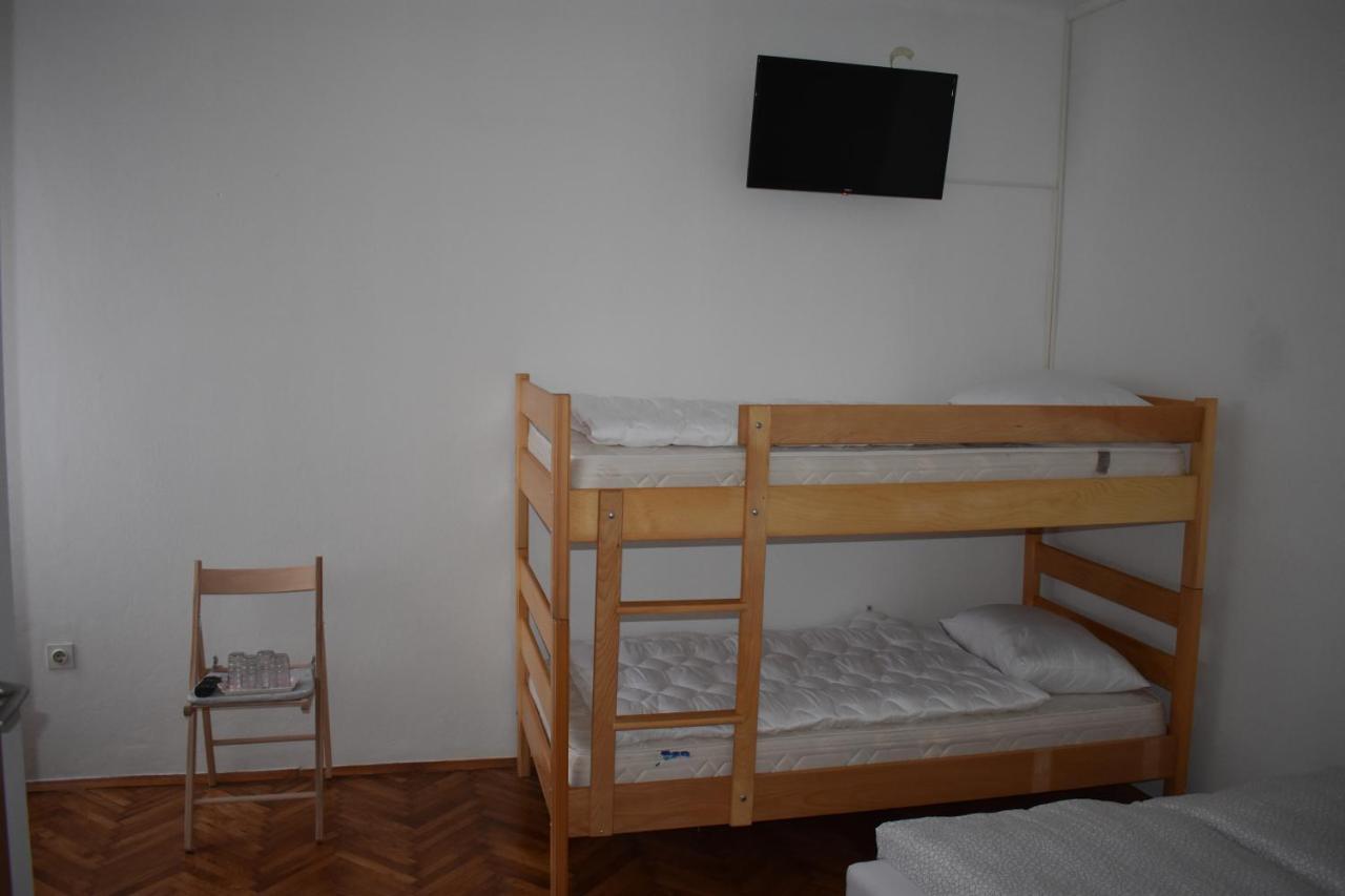 De Lux Apartment & Rooms Emilia Banja Luka Exterior photo